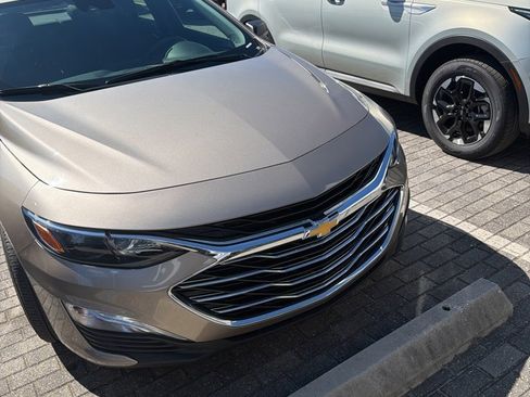 Used 2023 Chevrolet Malibu LS image 13