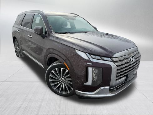 Used 2023 Hyundai Palisade Calligraphy image 4