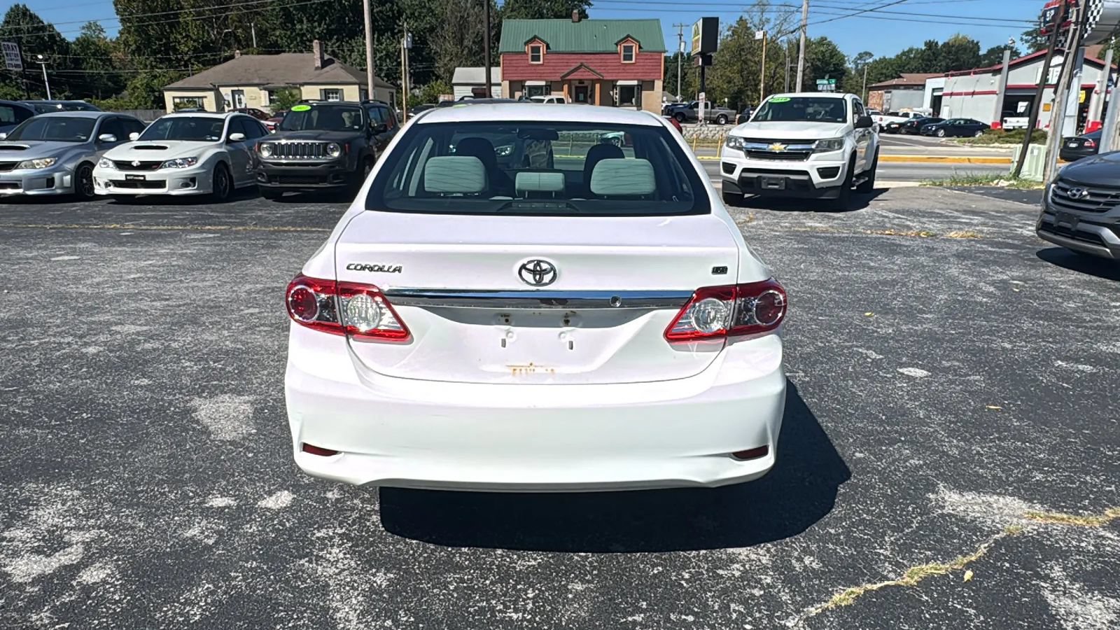 Used 2013 Toyota Corolla LE FWD image 6