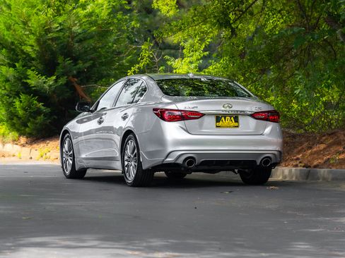 Used 2018 INFINITI Q50 Luxe w/ Essential Package (3.0T Luxe) RWD image 43
