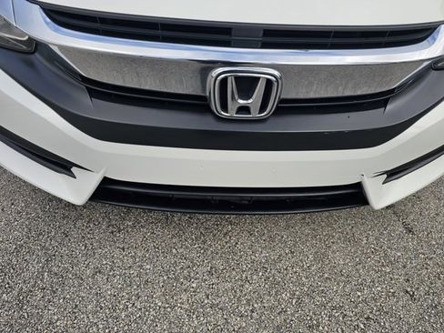 Used 2016 Honda Civic LX image 9