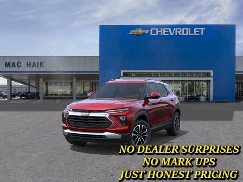New 2026 Chevrolet TrailBlazer LT w/ Driver Confidence Package FWD image 8