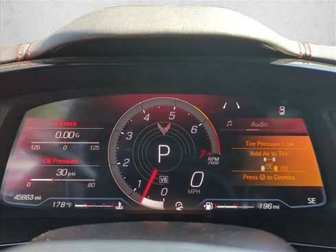 Used 2024 Chevrolet Corvette Stingray Coupe w/ 1LT RWD image 23