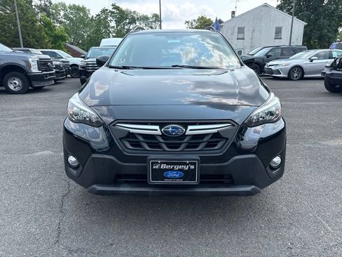 Used 2023 Subaru Crosstrek 2.0i Premium AWD/4WD image 2