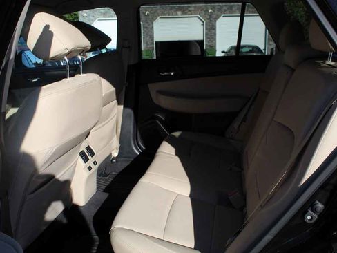 Used 2016 Subaru Outback 3.6R Limited image 28