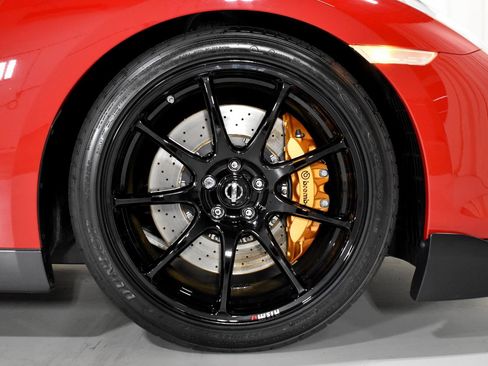 Used 2009 Nissan GT-R Premium AWD/4WD image 20