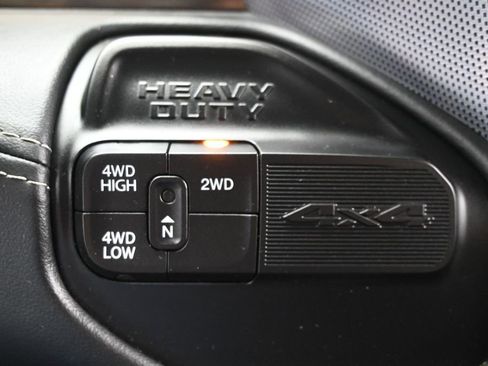 Used 2021 RAM 2500 Limited AWD/4WD image 23