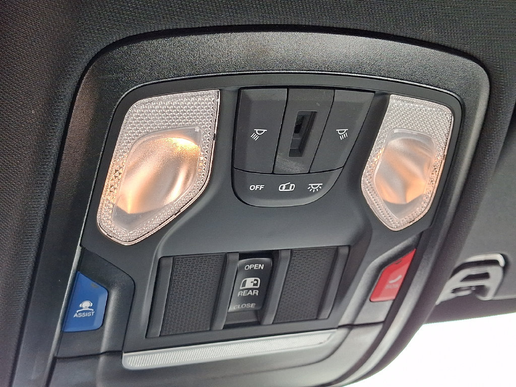 Used 2025 RAM 1500 Tradesman AWD/4WD image 23