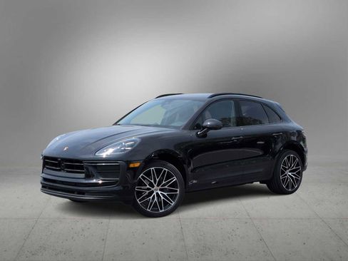 Used 2024 Porsche Macan AWD/4WD image 1