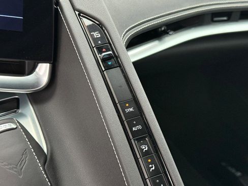 Used 2023 Chevrolet Corvette Stingray Coupe w/ Z51 Performance Package image 23