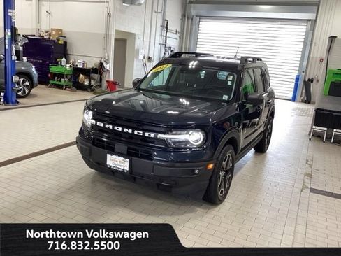 Used 2022 Ford Bronco Sport Outer Banks w/ Tech Package AWD/4WD image 1