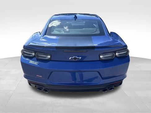 Used 2022 Chevrolet Camaro LT w/ RS Package image 5