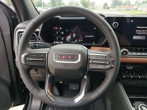 New 2026 GMC Canyon AT4 w/ Technology Plus Package AWD/4WD image 14