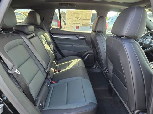 New 2026 GMC Terrain AT4 w/ Technology Package II AWD/4WD image 12