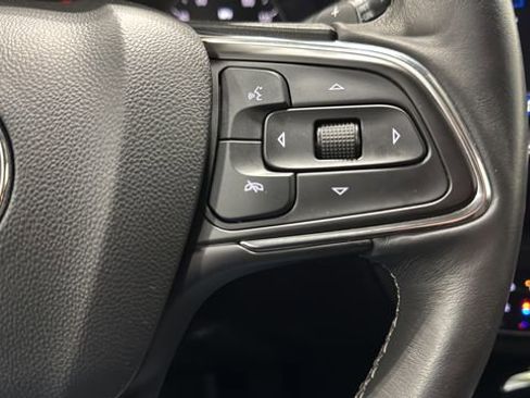 Used 2023 Buick Envision Preferred image 19