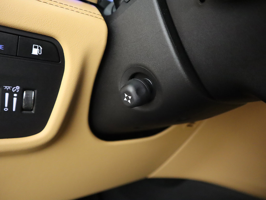 Used 2024 Jeep Grand Cherokee Summit AWD/4WD image 47