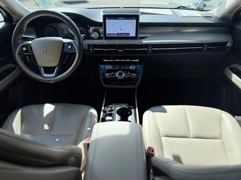 Used 2021 Lincoln Corsair AWD w/ Equipment Group 101A image 12