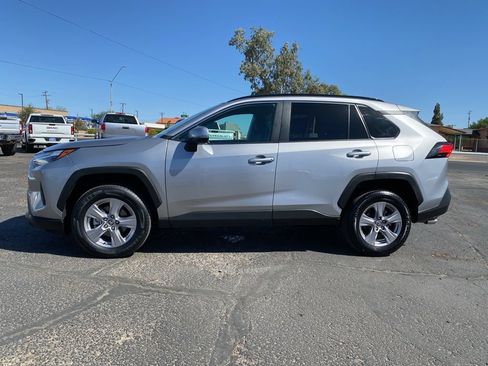 Used 2025 Toyota RAV4 XLE w/ Weather Package FWD image 3