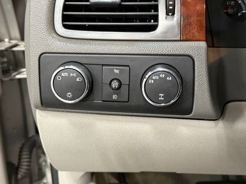 Used 2007 Chevrolet Silverado 1500 LTZ w/ Suspension Package, Off-Road" image 18