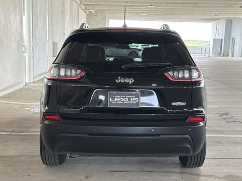 Used 2020 Jeep Cherokee Latitude Plus FWD image 26