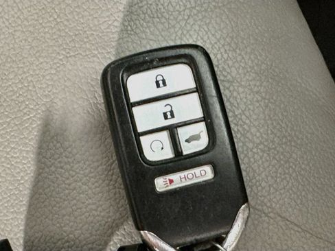 Used 2016 Honda Pilot EX-L image 39