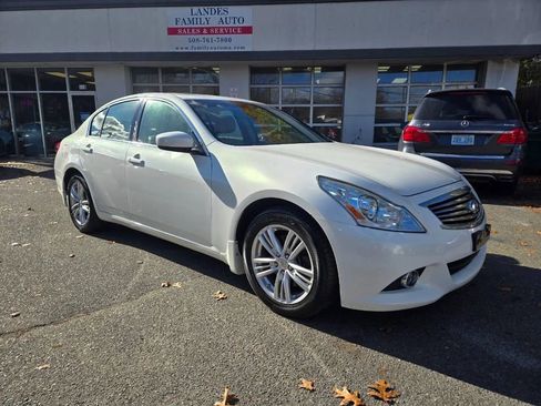 Used 2013 INFINITI G37 x Sedan w/ Premium Pkg image 6