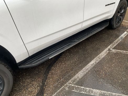 Used 2022 Chevrolet Suburban LT w/ Max Trailering Package image 29