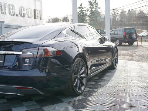 Used 2014 Tesla Model S P85D image 5