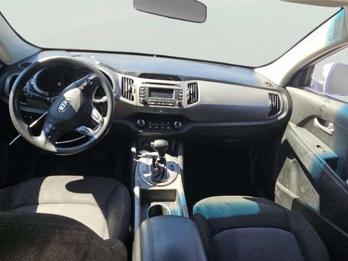 Used 2014 Kia Sportage LX image 7