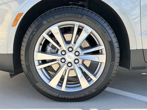 Certified 2023 Cadillac XT5 Premium Luxury image 10