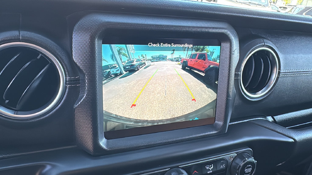 Certified 2023 Jeep Wrangler Unlimited Sahara AWD/4WD image 28