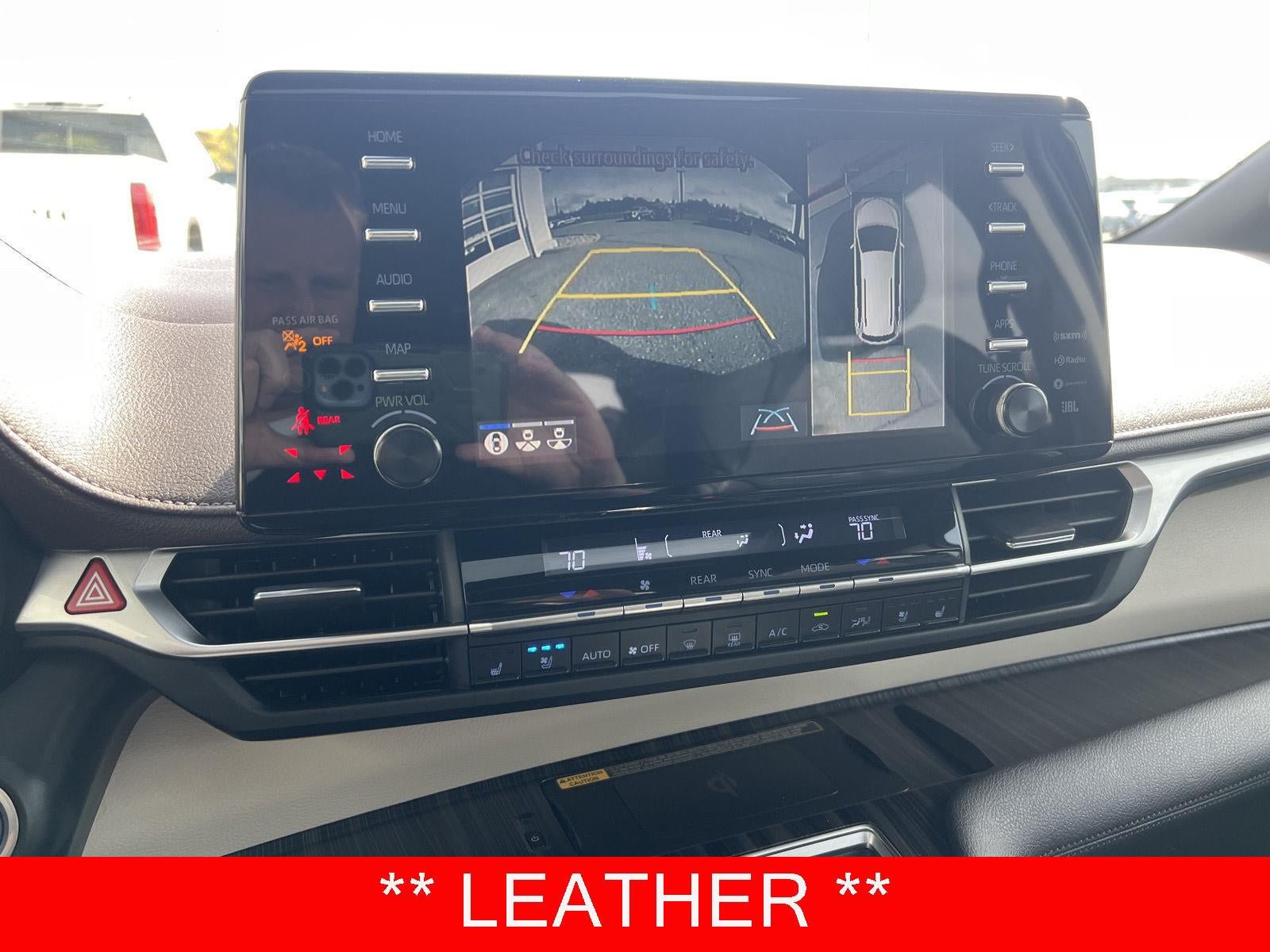 Used 2021 Toyota Sienna Platinum w/ Protection Package (TMS) AWD/4WD image 6