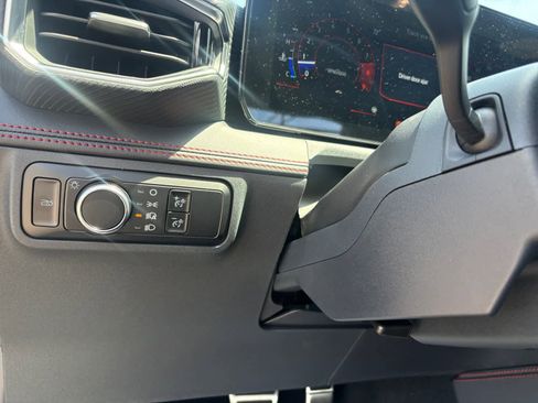 Used 2024 Ford Mustang GT Premium RWD image 27