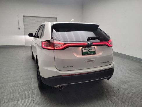 Used 2016 Ford Edge Titanium w/ Equipment Group 302A AWD/4WD image 6