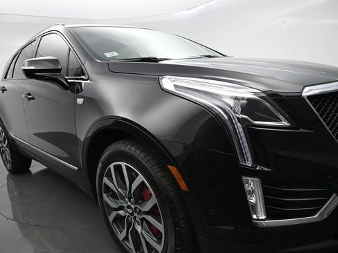 Used 2023 Cadillac XT5 Sportv w/ Platinum Package AWD/4WD image 37