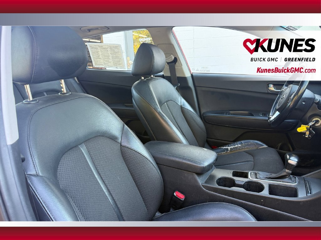 Used 2018 Kia Optima S w/ Panoramic Sunroof Package FWD image 35