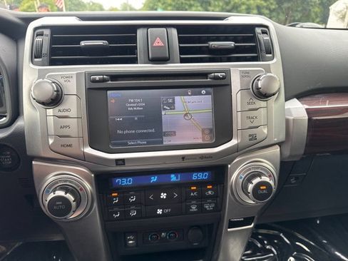 Used 2015 Toyota 4Runner Limited w/ Four Season Floor Mat Package AWD/4WD image 27