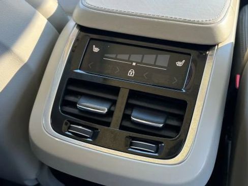Used 2021 Volvo XC90 T6 Inscription w/ Protection Package Premier image 21
