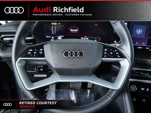 Used 2025 Audi Q5 Premium Plus w/ Premium Plus AWD/4WD image 22
