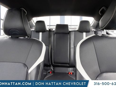 Used 2025 Toyota Camry SE FWD image 14
