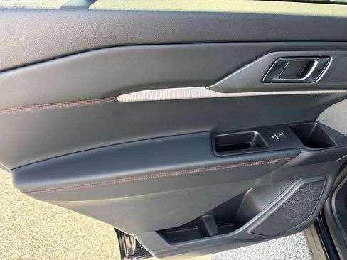 New 2026 Ford Explorer ST-Line image 37