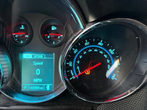 Used 2013 Chevrolet Cruze LTZ FWD image 17