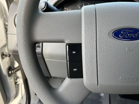 Used 2004 Ford F150 XLT image 19