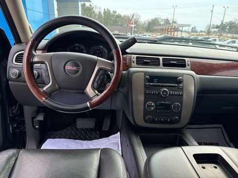 Used 2013 GMC Sierra 2500 SLT w/ SLT Convenience Package image 21