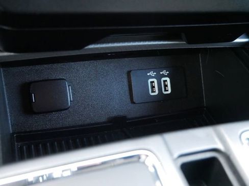 Used 2016 Ford F150 XLT w/ Equipment Group 302A Luxury image 23