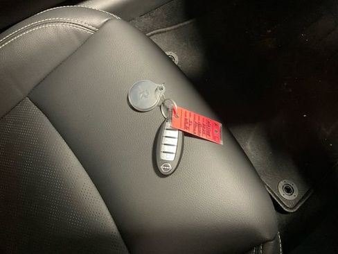 New 2025 Nissan Altima 2.5 SL image 28