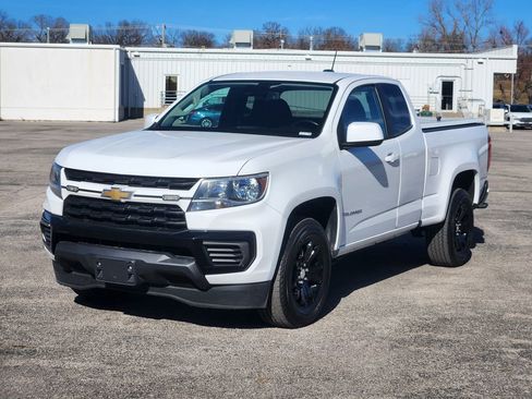 Used 2022 Chevrolet Colorado LT w/ Fleet Safety Package image 3