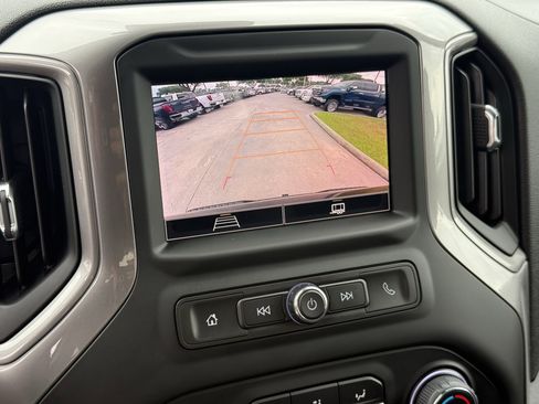 Used 2022 Chevrolet Silverado 1500 Custom RWD image 20