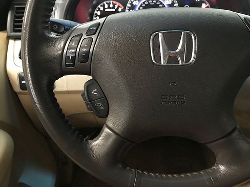 Used 2010 Honda Odyssey EX-L image 24