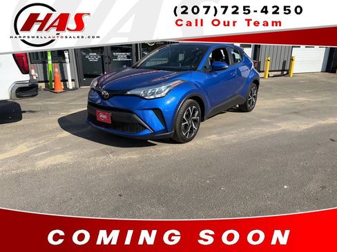 Used 2021 Toyota C-HR XLE FWD image 1